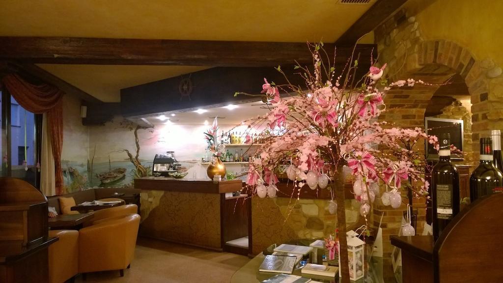 Locanda Ferrari Goro Exterior photo